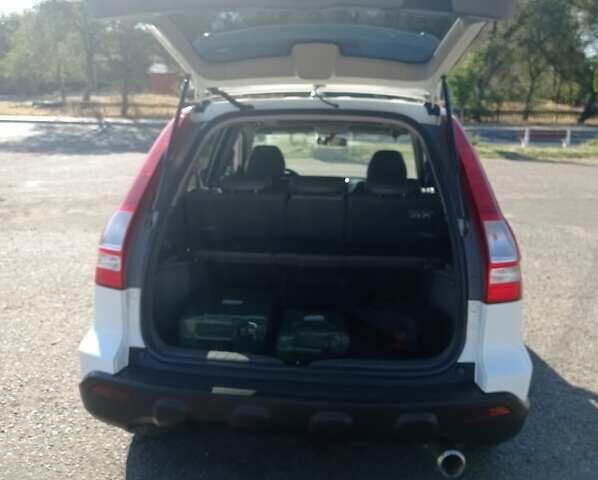 Белый Хонда СРВ, объемом двигателя 2.4 л и пробегом 220 тыс. км за 11000 $, фото 14 на Automoto.ua