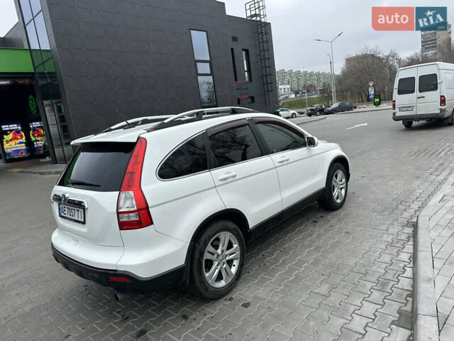 Белый Хонда СРВ, объемом двигателя 2.35 л и пробегом 200 тыс. км за 9999 $, фото 7 на Automoto.ua