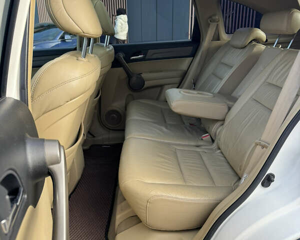 Білий Хонда СРВ, об'ємом двигуна 2.4 л та пробігом 170 тис. км за 9900 $, фото 15 на Automoto.ua