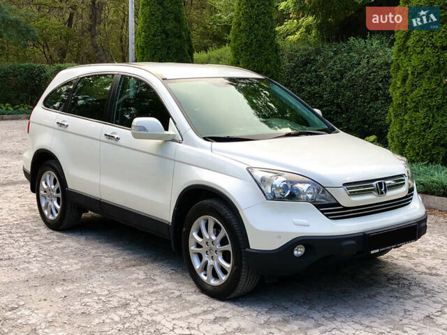 Белый Хонда СРВ, объемом двигателя 2.4 л и пробегом 128 тыс. км за 12300 $, фото 2 на Automoto.ua