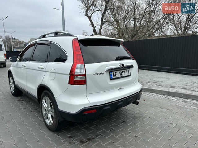 Белый Хонда СРВ, объемом двигателя 2.35 л и пробегом 200 тыс. км за 9999 $, фото 5 на Automoto.ua