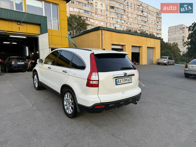 Білий Хонда СРВ, об'ємом двигуна 2.3 л та пробігом 241 тис. км за 9400 $, фото 3 на Automoto.ua