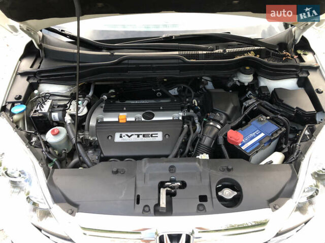 Белый Хонда СРВ, объемом двигателя 2.4 л и пробегом 128 тыс. км за 12300 $, фото 14 на Automoto.ua