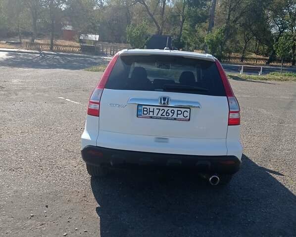 Белый Хонда СРВ, объемом двигателя 2.4 л и пробегом 220 тыс. км за 11000 $, фото 4 на Automoto.ua