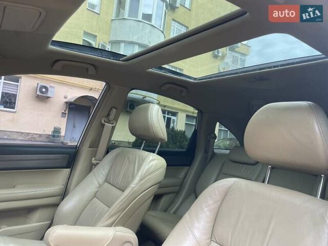 Белый Хонда СРВ, объемом двигателя 2.4 л и пробегом 241 тыс. км за 9700 $, фото 19 на Automoto.ua