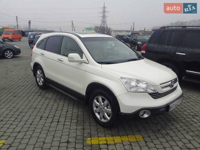 Белый Хонда СРВ, объемом двигателя 2.35 л и пробегом 133 тыс. км за 10200 $, фото 3 на Automoto.ua