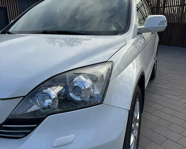 Білий Хонда СРВ, об'ємом двигуна 2.4 л та пробігом 170 тис. км за 9900 $, фото 19 на Automoto.ua