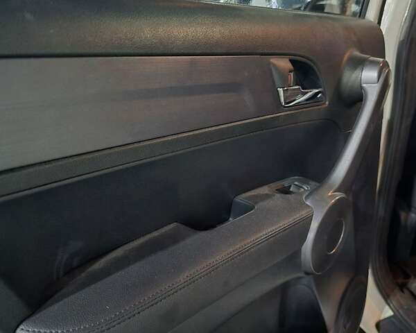 Хонда СРВ 2008 у Києві на Automoto.ua Білий Хонда СРВ, об'ємом двигуна 2.4 л та пробігом 165 тис. км за 11000 $, фото 15 на Automoto.ua