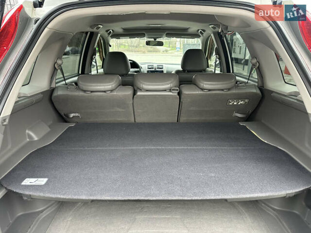 Белый Хонда СРВ, объемом двигателя 2.35 л и пробегом 200 тыс. км за 9999 $, фото 19 на Automoto.ua