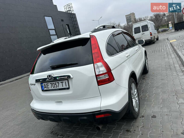 Белый Хонда СРВ, объемом двигателя 2.35 л и пробегом 200 тыс. км за 9999 $, фото 10 на Automoto.ua