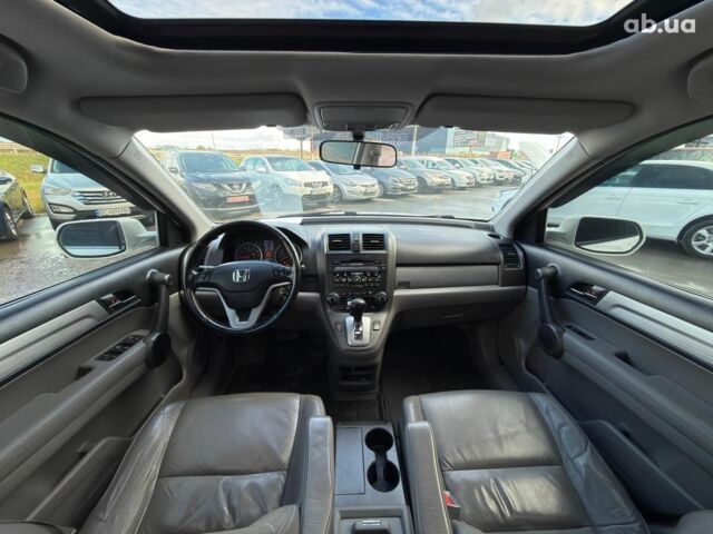 Хонда СРВ 2010 в Львове на Automoto.ua Белый Хонда СРВ, объемом двигателя 2.4 л и пробегом 196 тыс. км за 11890 $, фото 19 на Automoto.ua
