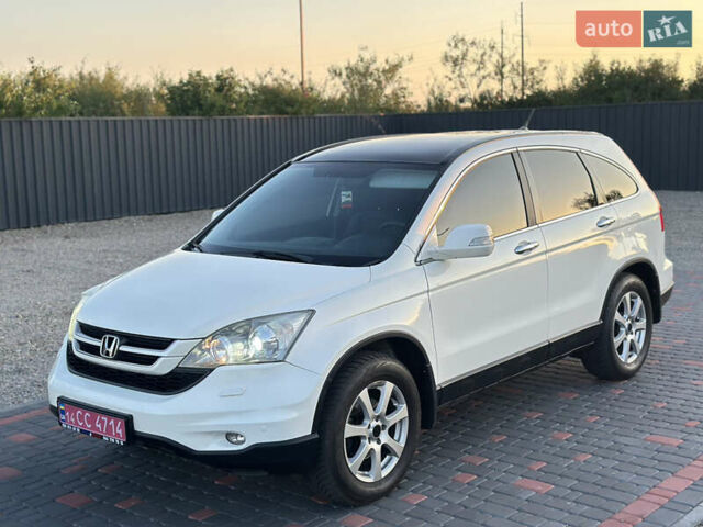 Белый Хонда СРВ, объемом двигателя 2.2 л и пробегом 270 тыс. км за 13800 $, фото 26 на Automoto.ua