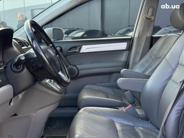 Хонда СРВ 2010 в Львове на Automoto.ua Белый Хонда СРВ, объемом двигателя 2.4 л и пробегом 196 тыс. км за 11890 $, фото 15 на Automoto.ua