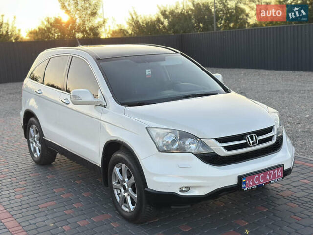Белый Хонда СРВ, объемом двигателя 2.2 л и пробегом 270 тыс. км за 13800 $, фото 3 на Automoto.ua