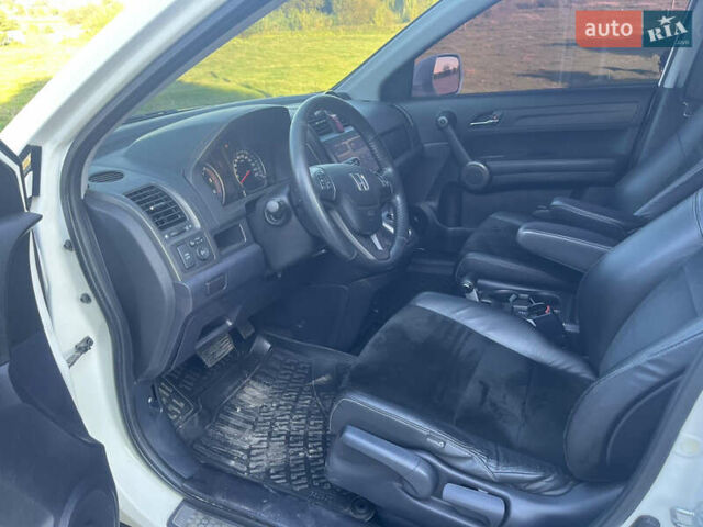 Білий Хонда СРВ, об'ємом двигуна 2.2 л та пробігом 270 тис. км за 12600 $, фото 29 на Automoto.ua