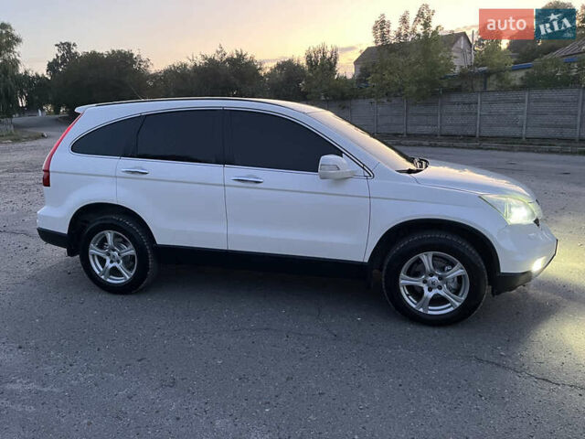 Белый Хонда СРВ, объемом двигателя 2.2 л и пробегом 270 тыс. км за 12999 $, фото 8 на Automoto.ua