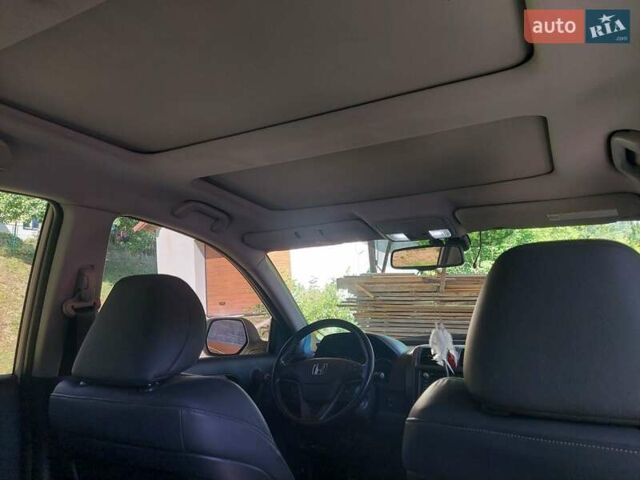 Белый Хонда СРВ, объемом двигателя 2 л и пробегом 201 тыс. км за 12400 $, фото 13 на Automoto.ua