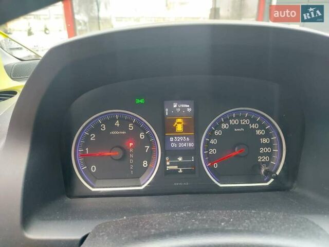 Белый Хонда СРВ, объемом двигателя 2 л и пробегом 204 тыс. км за 12300 $, фото 21 на Automoto.ua