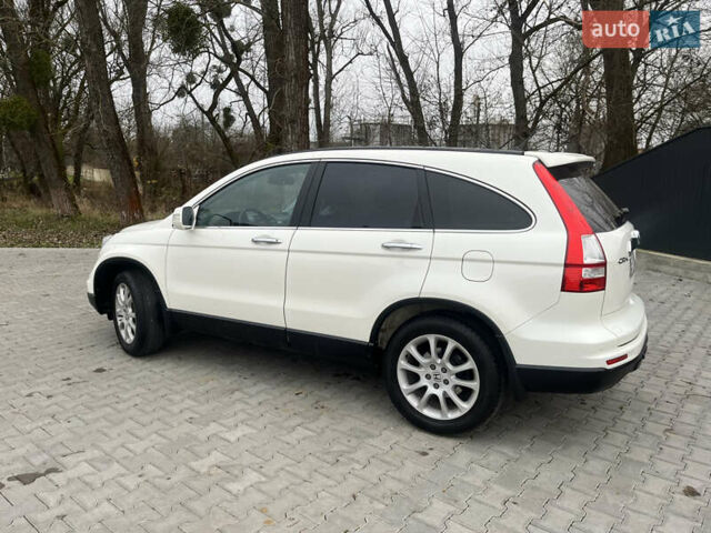 Белый Хонда СРВ, объемом двигателя 2.2 л и пробегом 159 тыс. км за 15550 $, фото 7 на Automoto.ua