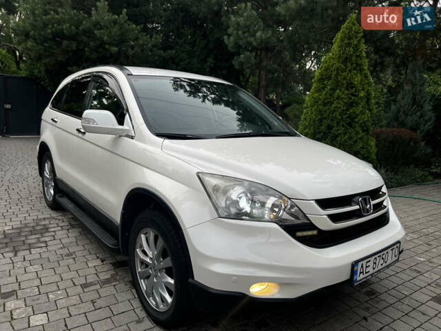 Белый Хонда СРВ, объемом двигателя 2.2 л и пробегом 209 тыс. км за 14300 $, фото 4 на Automoto.ua