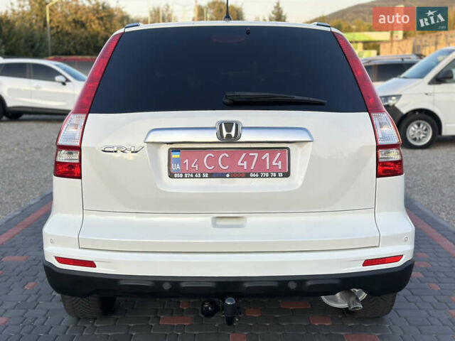Белый Хонда СРВ, объемом двигателя 2.2 л и пробегом 270 тыс. км за 13800 $, фото 6 на Automoto.ua