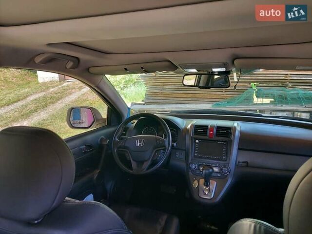 Белый Хонда СРВ, объемом двигателя 2 л и пробегом 201 тыс. км за 12400 $, фото 27 на Automoto.ua