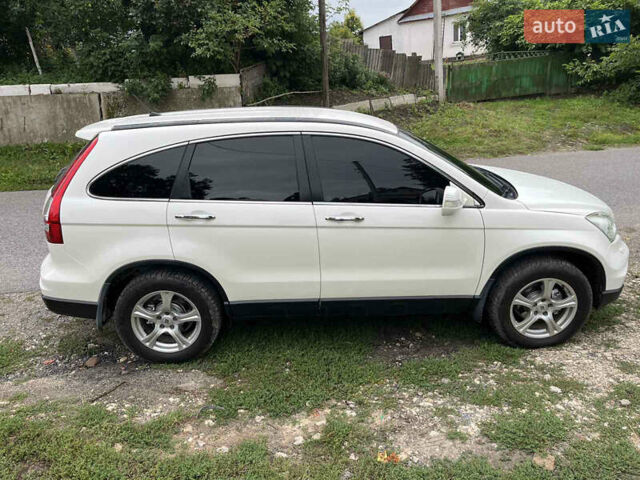 Белый Хонда СРВ, объемом двигателя 2.2 л и пробегом 270 тыс. км за 12999 $, фото 2 на Automoto.ua