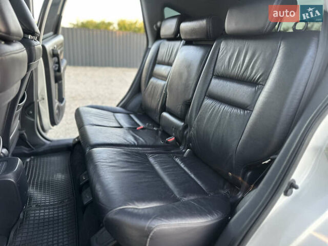 Белый Хонда СРВ, объемом двигателя 2.2 л и пробегом 270 тыс. км за 13800 $, фото 13 на Automoto.ua
