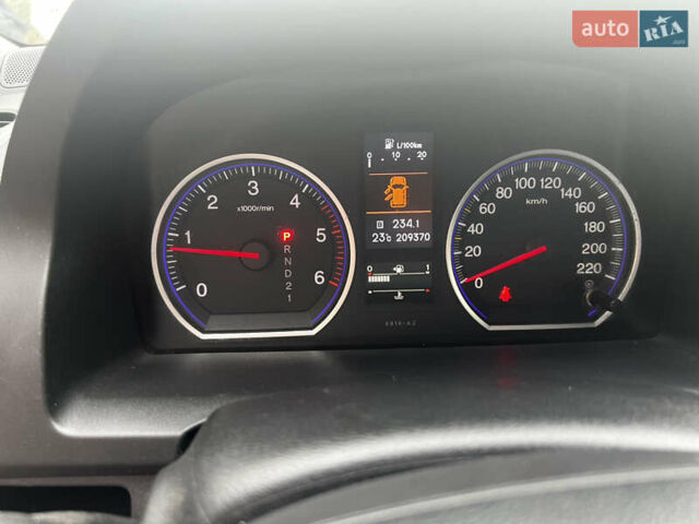 Белый Хонда СРВ, объемом двигателя 2.2 л и пробегом 209 тыс. км за 14300 $, фото 8 на Automoto.ua