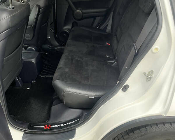 Белый Хонда СРВ, объемом двигателя 2.2 л и пробегом 159 тыс. км за 15550 $, фото 25 на Automoto.ua