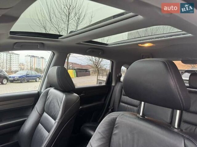 Белый Хонда СРВ, объемом двигателя 0 л и пробегом 185 тыс. км за 14800 $, фото 15 на Automoto.ua