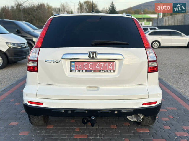 Хонда СРВ 2010 в Береговом на Automoto.ua Белый Хонда СРВ, объемом двигателя 2.2 л и пробегом 270 тыс. км за 13800 $, фото 9 на Automoto.ua