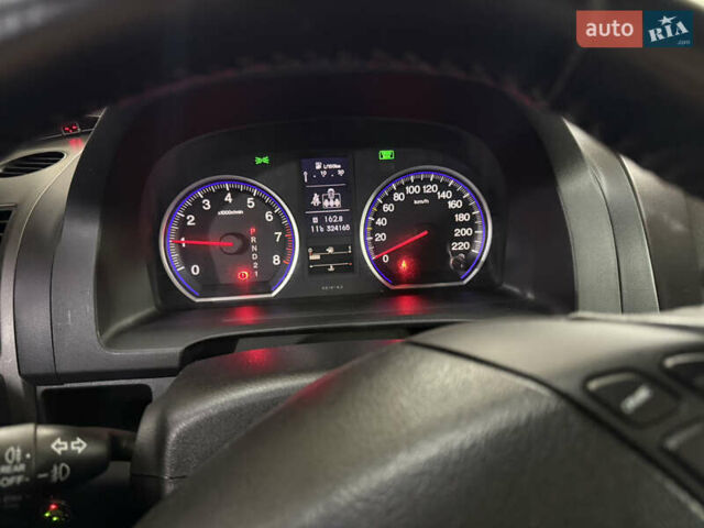 Белый Хонда СРВ, объемом двигателя 2 л и пробегом 324 тыс. км за 11500 $, фото 11 на Automoto.ua