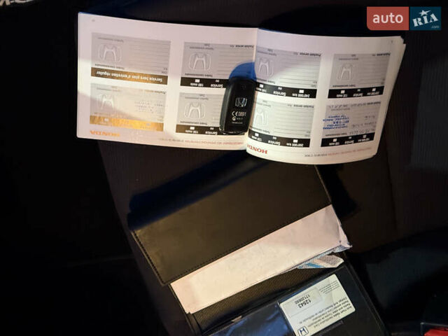 Білий Хонда СРВ, об'ємом двигуна 2.2 л та пробігом 258 тис. км за 12900 $, фото 11 на Automoto.ua