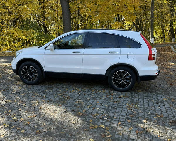 Белый Хонда СРВ, объемом двигателя 2.2 л и пробегом 330 тыс. км за 14300 $, фото 11 на Automoto.ua