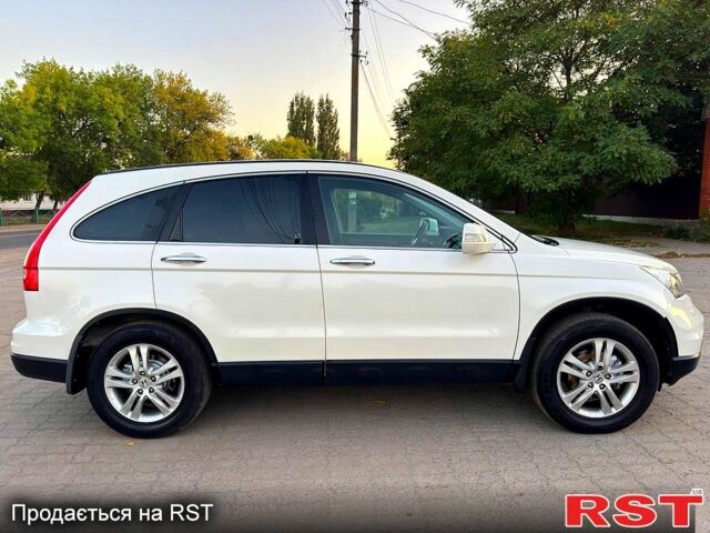 Белый Хонда СРВ, объемом двигателя 2 л и пробегом 170 тыс. км за 11980 $, фото 3 на Automoto.ua