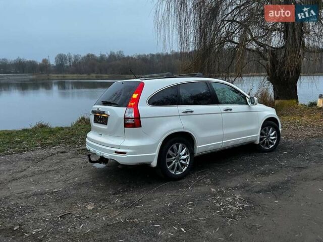 Белый Хонда СРВ, объемом двигателя 2.2 л и пробегом 198 тыс. км за 13999 $, фото 5 на Automoto.ua