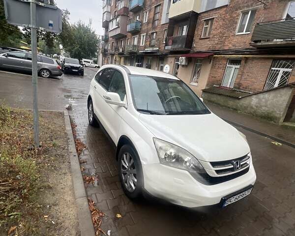 Белый Хонда СРВ, объемом двигателя 2.35 л и пробегом 198 тыс. км за 11500 $, фото 2 на Automoto.ua