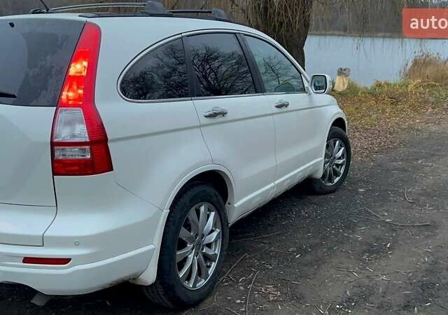 Белый Хонда СРВ, объемом двигателя 2.2 л и пробегом 198 тыс. км за 13999 $, фото 6 на Automoto.ua