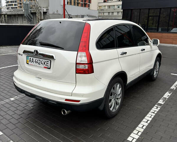 Белый Хонда СРВ, объемом двигателя 0 л и пробегом 155 тыс. км за 15000 $, фото 5 на Automoto.ua