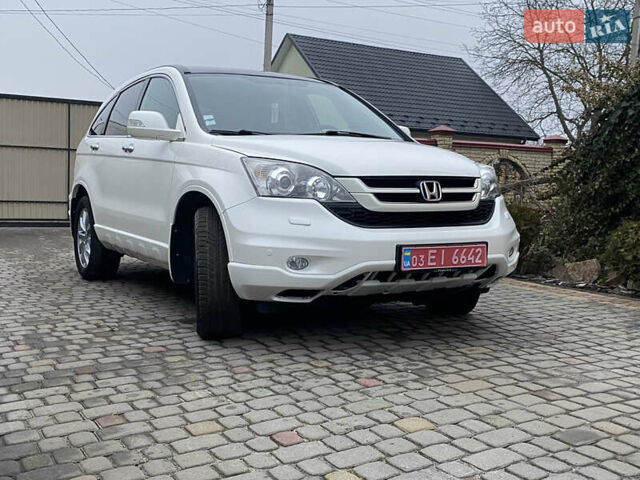 Белый Хонда СРВ, объемом двигателя 2.2 л и пробегом 185 тыс. км за 14200 $, фото 6 на Automoto.ua