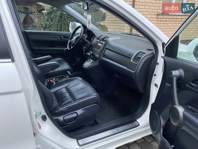 Белый Хонда СРВ, объемом двигателя 2.2 л и пробегом 185 тыс. км за 14200 $, фото 57 на Automoto.ua