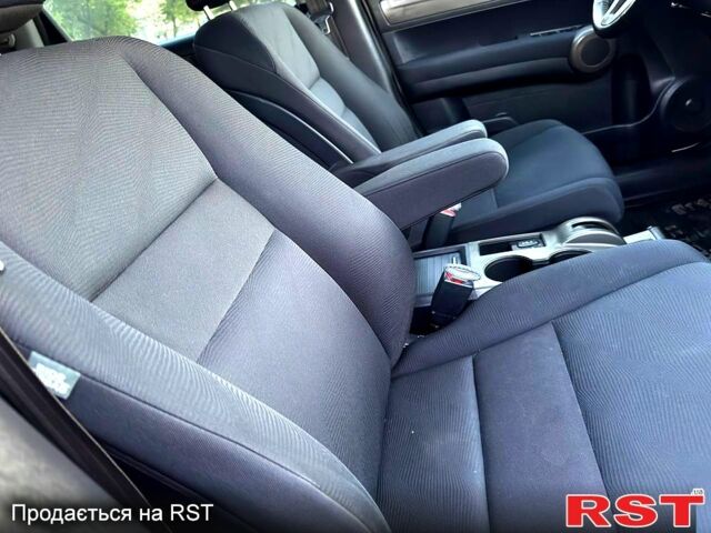 Белый Хонда СРВ, объемом двигателя 2 л и пробегом 170 тыс. км за 11980 $, фото 7 на Automoto.ua