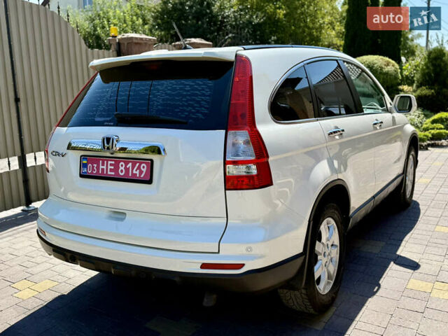 Белый Хонда СРВ, объемом двигателя 2.2 л и пробегом 219 тыс. км за 13691 $, фото 10 на Automoto.ua