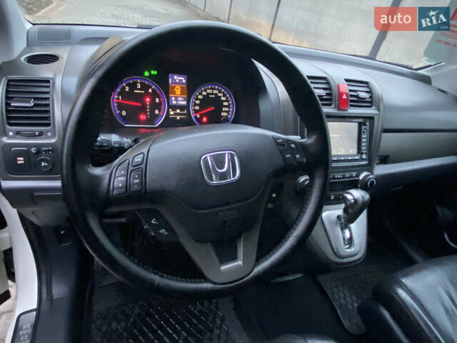 Белый Хонда СРВ, объемом двигателя 2.2 л и пробегом 185 тыс. км за 14200 $, фото 46 на Automoto.ua