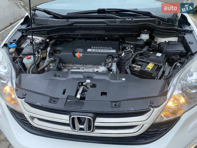 Белый Хонда СРВ, объемом двигателя 2.2 л и пробегом 185 тыс. км за 14200 $, фото 64 на Automoto.ua