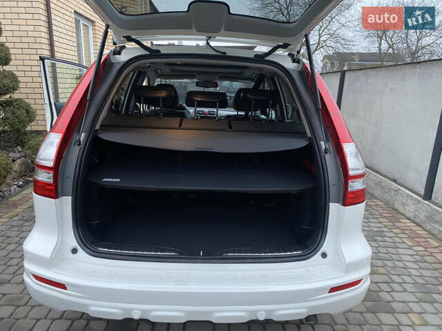 Белый Хонда СРВ, объемом двигателя 2.2 л и пробегом 185 тыс. км за 14200 $, фото 74 на Automoto.ua