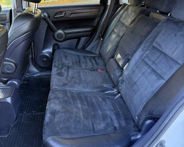 Белый Хонда СРВ, объемом двигателя 2.2 л и пробегом 330 тыс. км за 14300 $, фото 31 на Automoto.ua