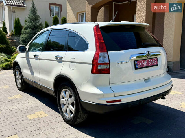 Белый Хонда СРВ, объемом двигателя 2.2 л и пробегом 219 тыс. км за 13691 $, фото 8 на Automoto.ua