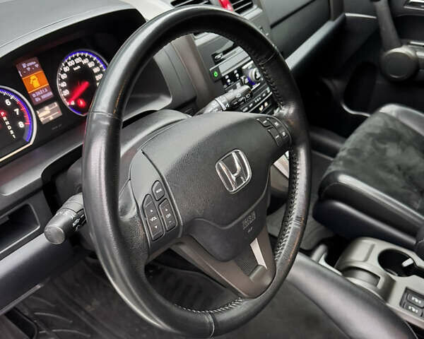 Белый Хонда СРВ, объемом двигателя 0 л и пробегом 155 тыс. км за 15000 $, фото 12 на Automoto.ua